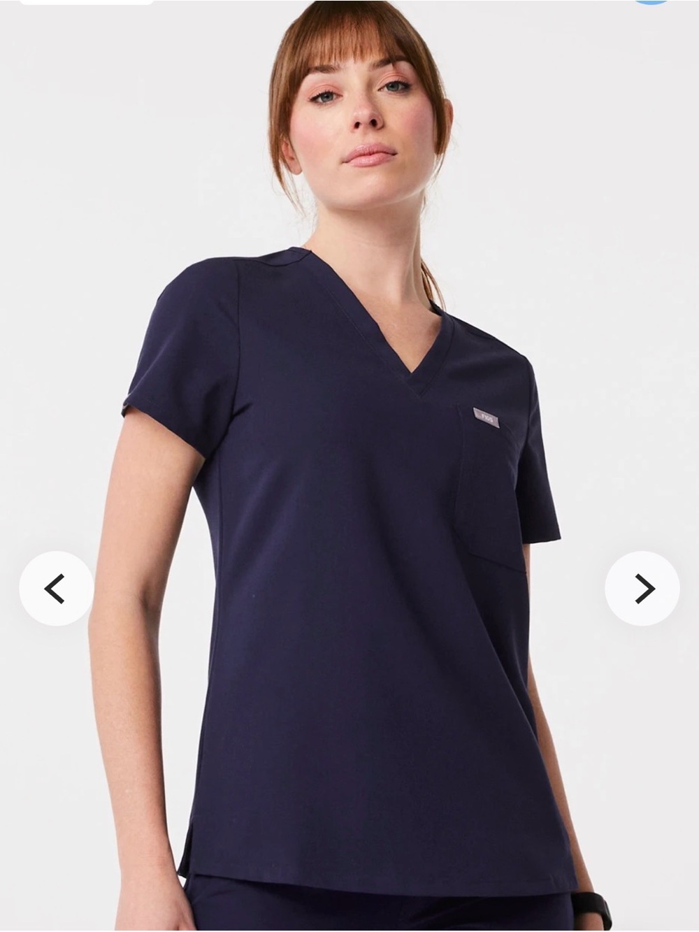 Figs Women's Catarina one pocket V-Neck Scrub Top Navy medical hospital workwear